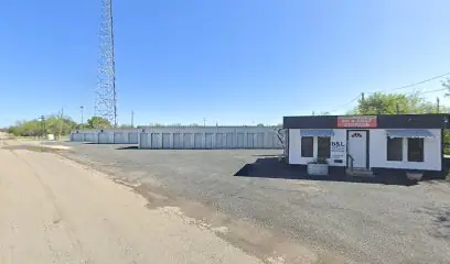 B & L Storage, RV storage in Uvalde