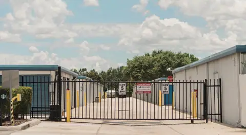 Aloma Self Storage photo 2