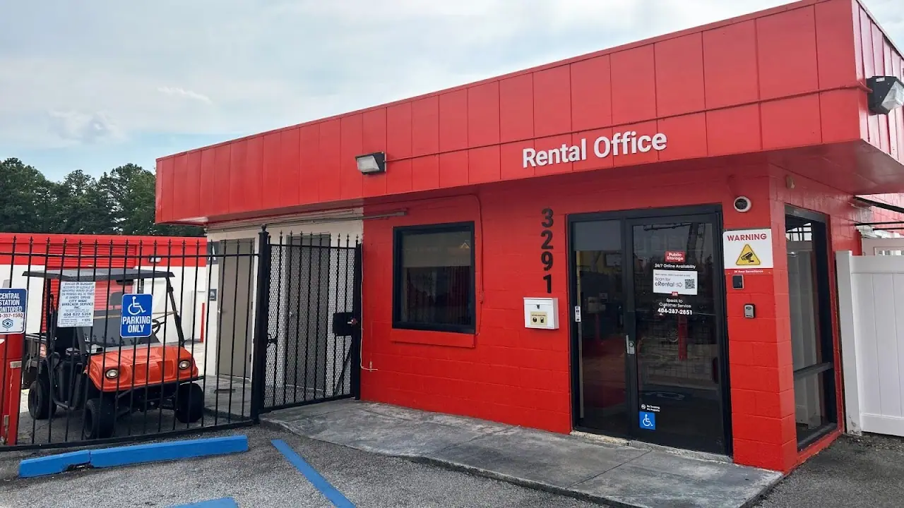 Public Storage, RV storage in East Point