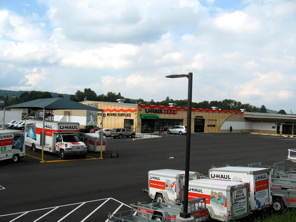 Self-Storage at U-Haul, RV storage in Williamsport
