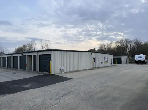 Storage Star in Bondville, IL