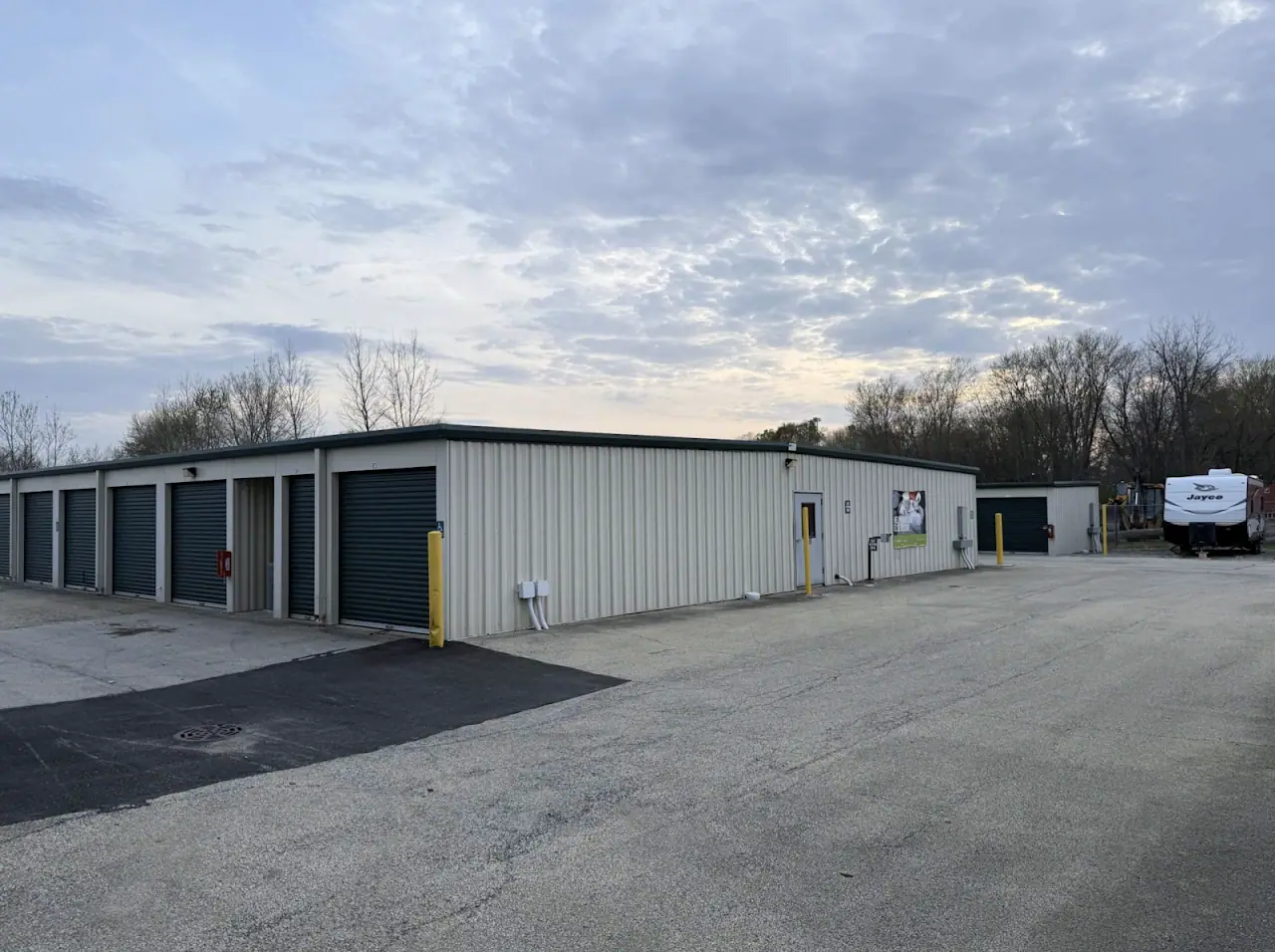 Storage Star, RV storage in Bondville