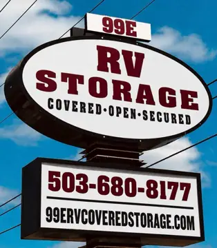99E RV & Boat Covered Storage LLC in Hubbard, OR