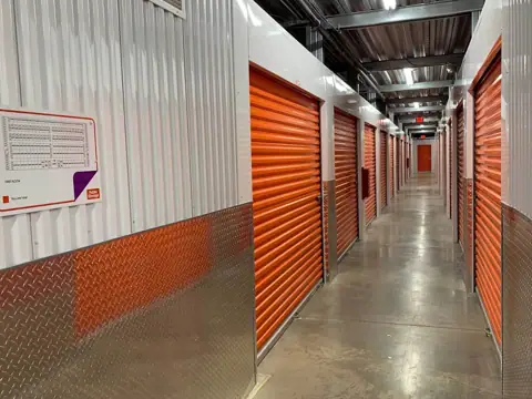 Public Storage photo 3