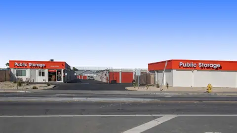 Public Storage photo 2