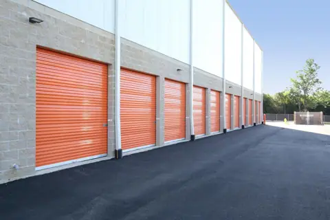 Public Storage photo 2