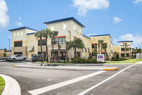 Value Store It Self Storage in Boca Raton, FL