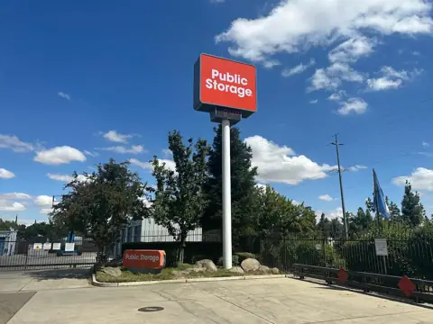 Public Storage photo 2
