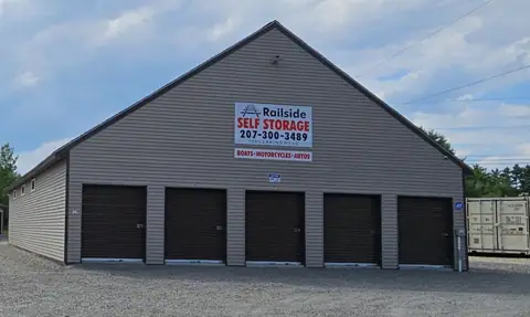 Railside Self Storage photo 2