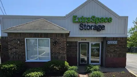 Extra Space Storage photo 2
