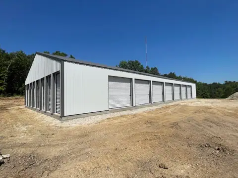 Hilltop Home Storage in Eldon, MO
