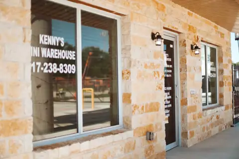 Kenny's Mini Warehouse in Fort Worth, TX