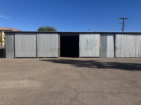 Park & Lock 17 - Car & Equipment Storage Lot photo 2