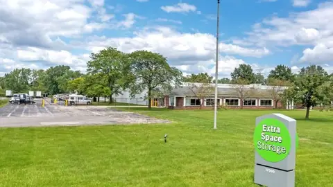 Extra Space Storage in New Berlin, WI