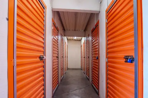 Public Storage photo 3