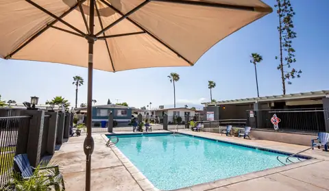 Sequoia Plaza Mobile Home Park photo 2