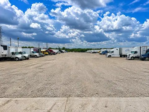 Oversized Vehicle Parking Pros photo 2