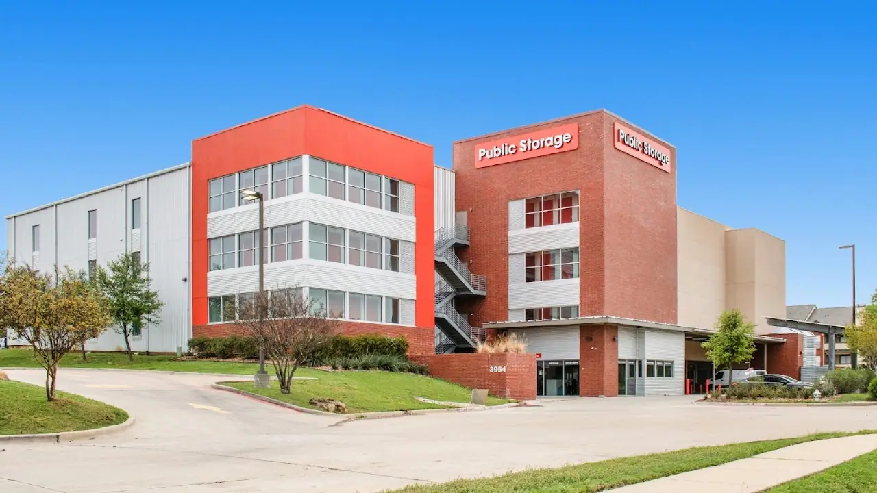 Public Storage, RV storage in Fort Worth