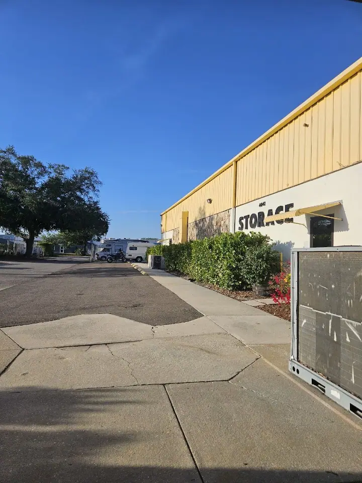 Sawyer Court Storage, RV storage in Sarasota