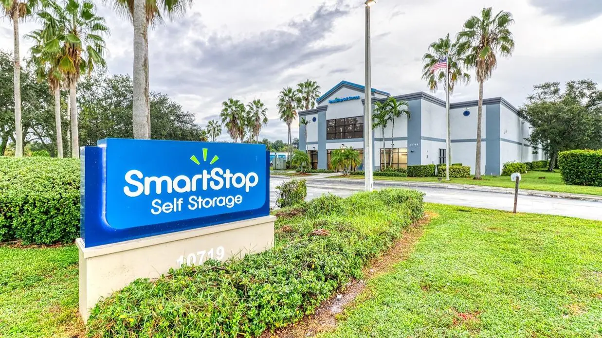 SmartStop Self Storage, RV storage in Royal Palm Beach