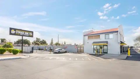 Storage King USA photo 2
