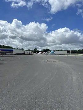Truck Storage Depot in Orlando, FL