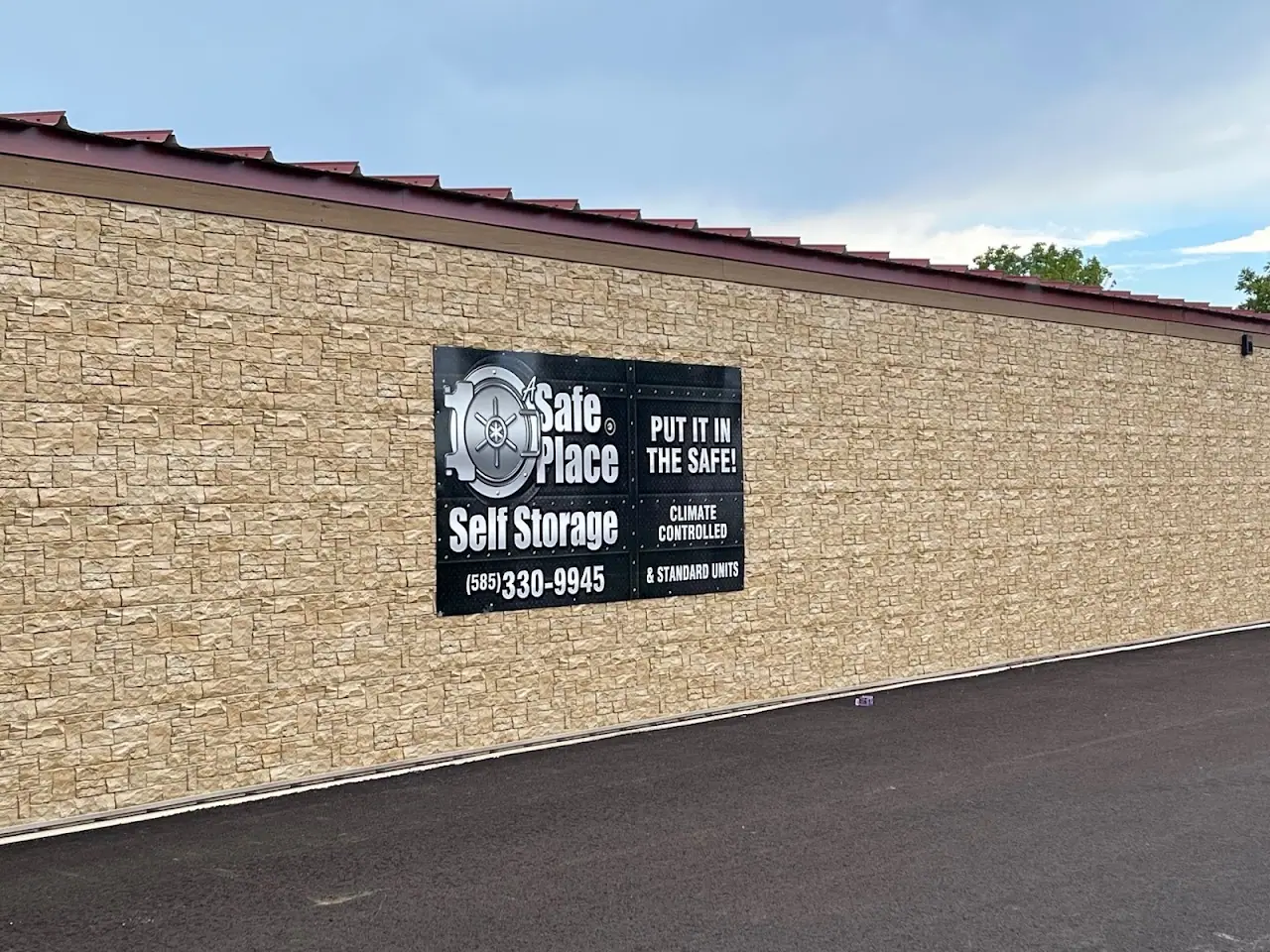 A Safe Place Self Storage, RV storage in Farmington