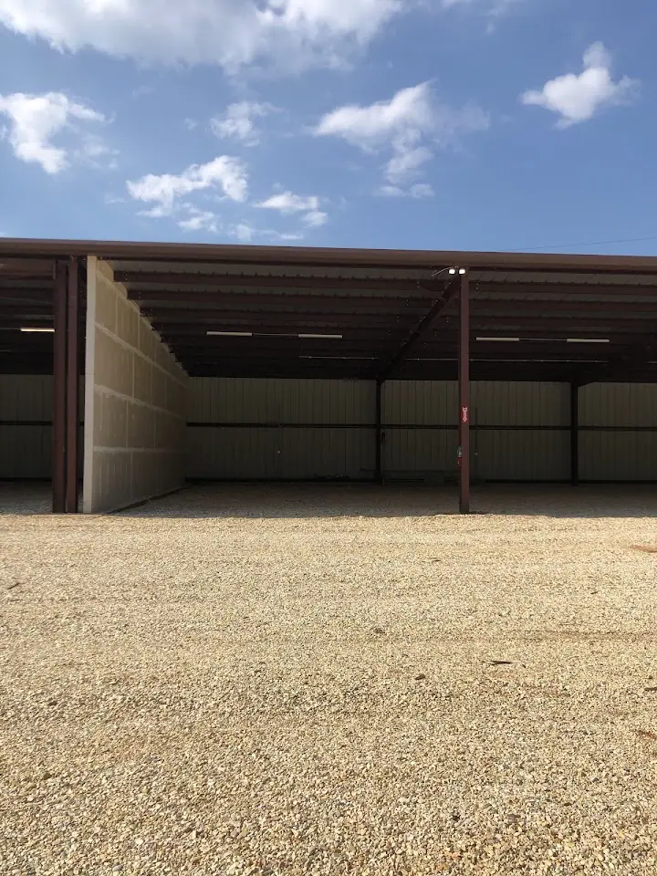 Stor-It Away Storage, RV storage in Robert
