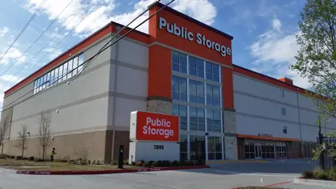Public Storage photo 2