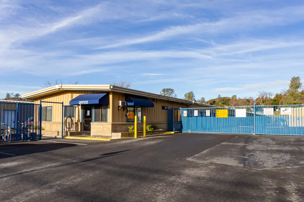 Shield Storage, RV storage in Sonora