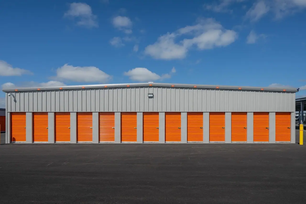 Woodburn Storage, RV storage in Woodburn