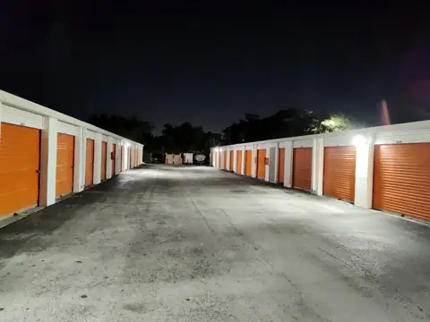 Public Storage photo 3