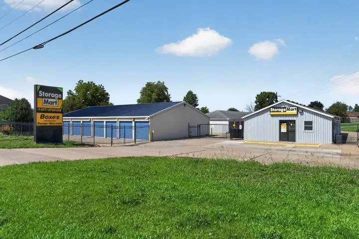 StorageMart, RV storage in Davenport