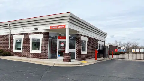 Public Storage in Woodbury, MN