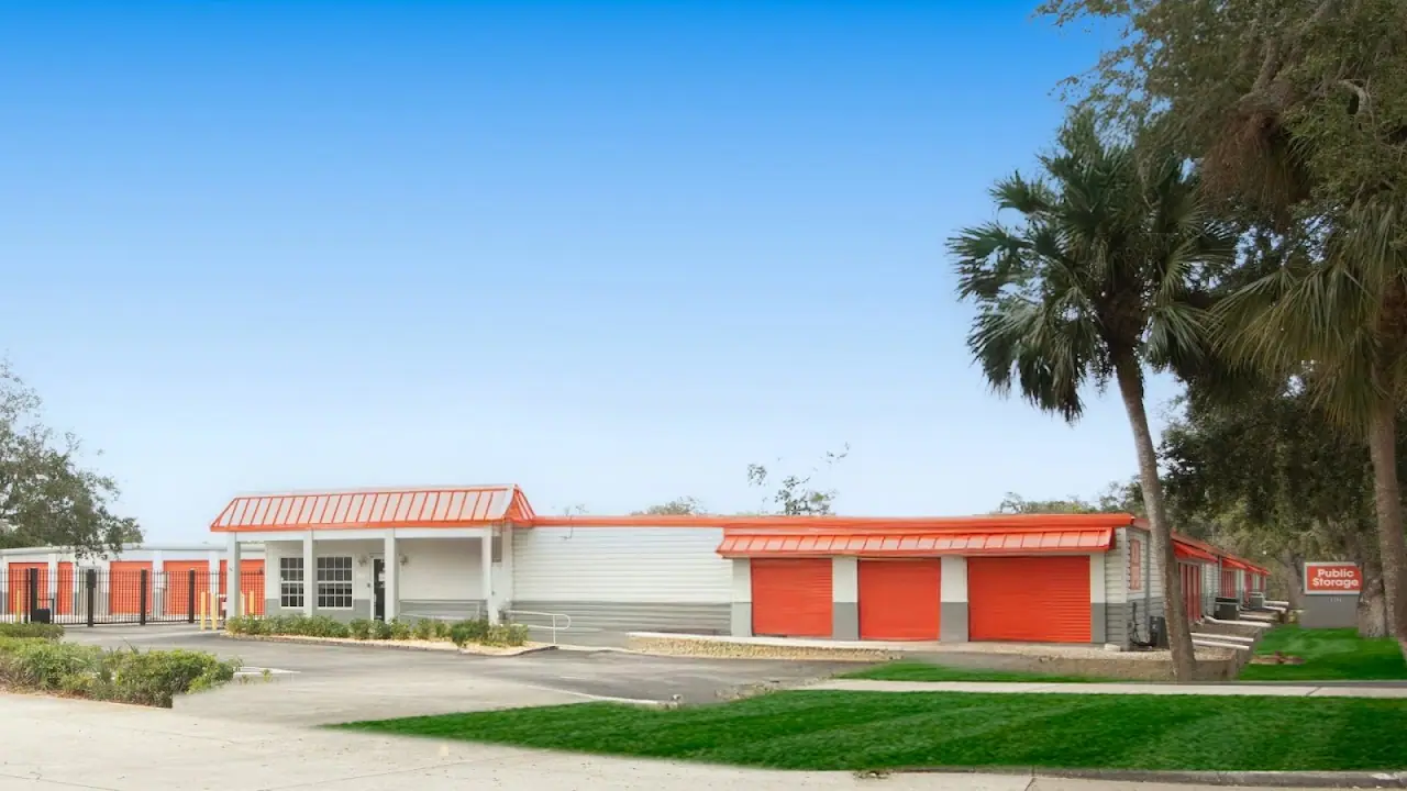 Public Storage, RV storage in Vero Beach