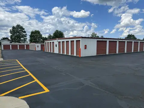 Center Marks Self Storage in Valley City, OH