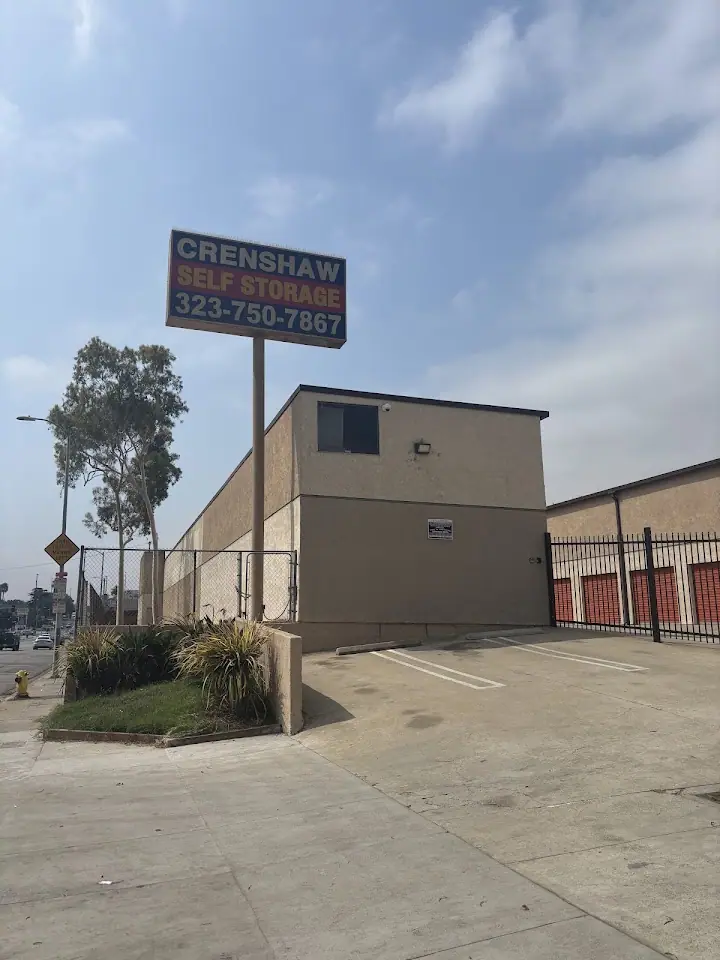 Crenshaw Self Storage, RV storage in Los Angeles