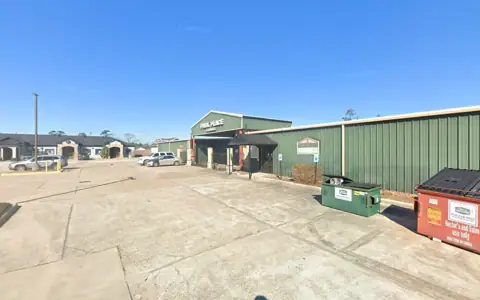 R W Fender Park Place Storage photo 2