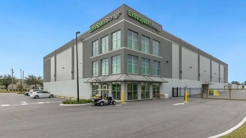 Extra Space Storage, RV storage in Lakeland