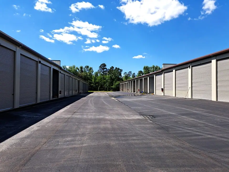 One Lock Storage, RV storage in Lillington