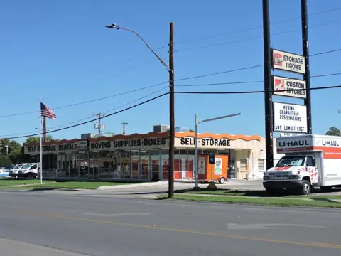 U-Haul Moving & Storage at San Pedro in San Antonio, TX