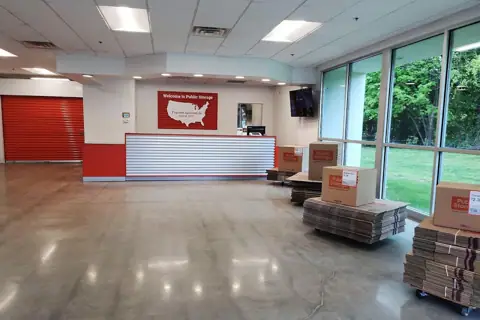 Public Storage photo 2