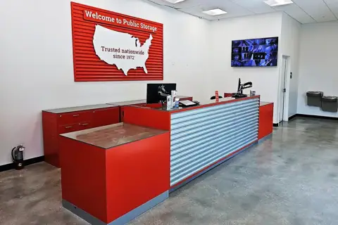 Public Storage photo 2