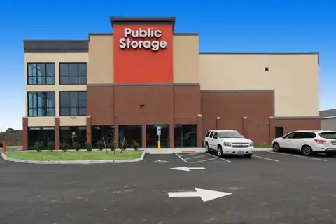 Public Storage photo 3