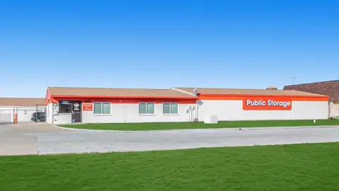 Public Storage photo 2