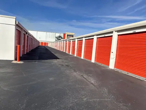 Public Storage photo 2