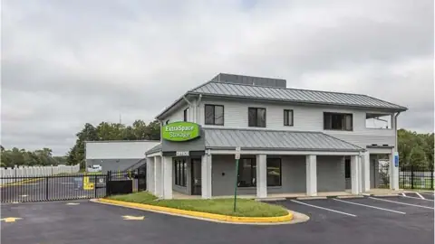 Extra Space Storage in Burke, VA