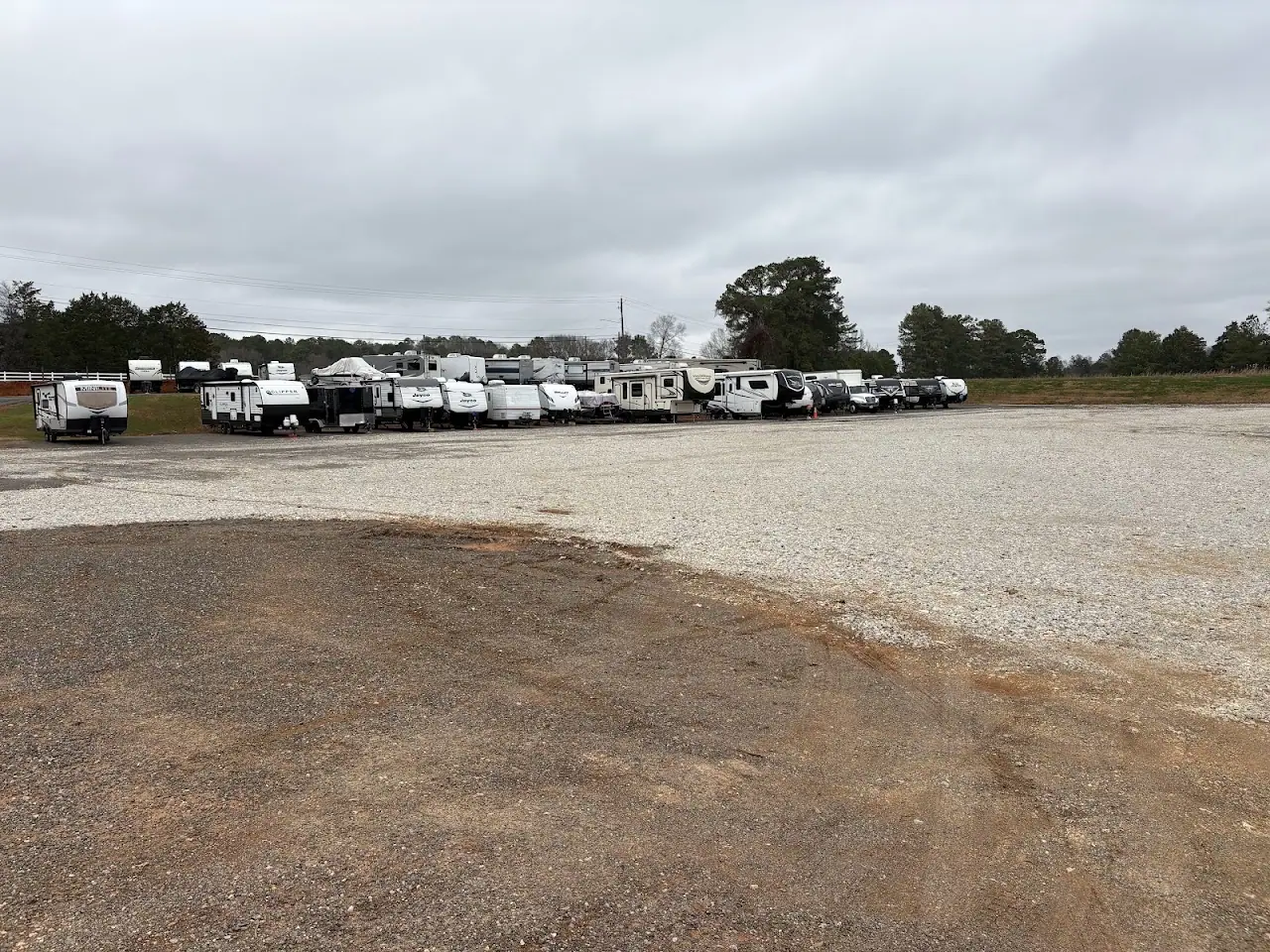 RV & Truck Parking Hwy 17, RV storage in Helena
