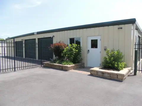 B&C Storage photo 3