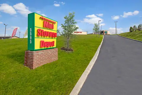 Mini Storage Depot in La Vergne, TN